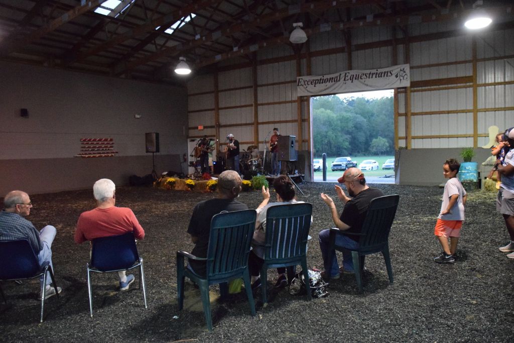 riddle center barn event 10-19 247 (1024x683).jpg